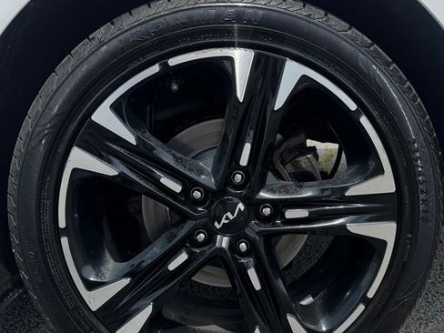 Used 2023 Kia K5 GT-Line FWD image 14