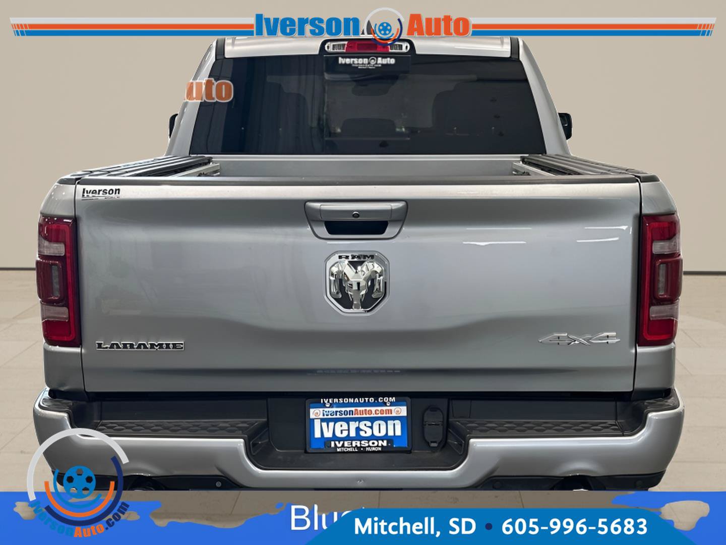 Used 2024 RAM 1500 Laramie AWD/4WD image 8