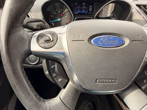 Used 2013 Ford Escape SEL image 16
