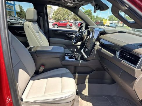Certified 2025 GMC Yukon XL Elevation AWD/4WD image 29