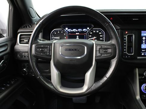 Used 2021 GMC Yukon XL Denali w/ LPO, Illumination Package AWD/4WD image 24
