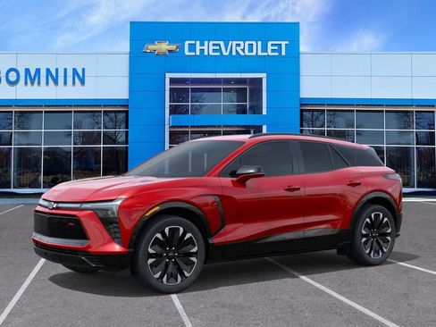 New 2025 Chevrolet Blazer EV RS RWD image 3