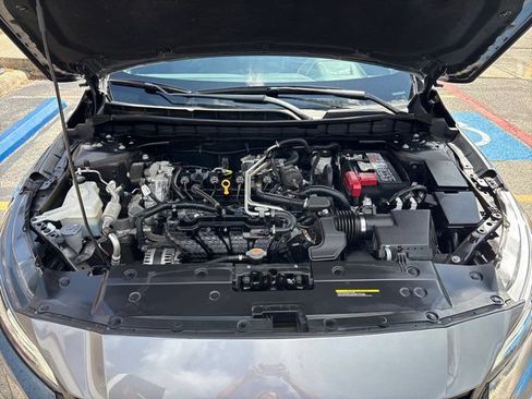 Used 2024 Nissan Altima 2.5 SR FWD image 53