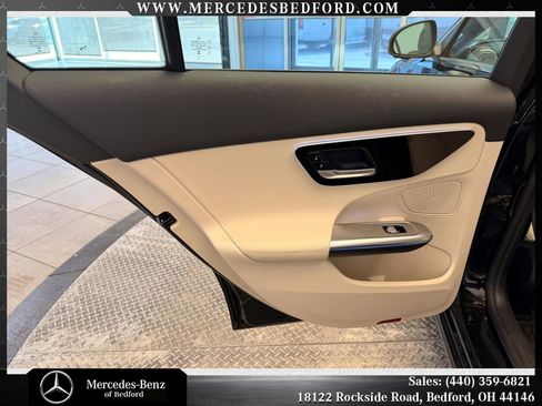 Used 2023 Mercedes-Benz C 300 4MATIC Sedan image 22