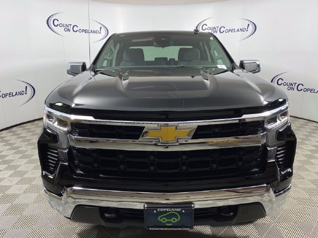 Certified 2026 Chevrolet Silverado 1500 LT AWD/4WD image 9