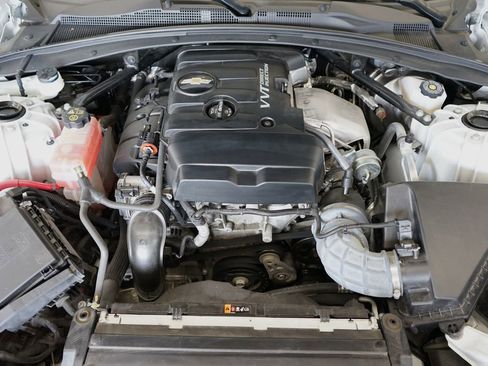 Used 2023 Chevrolet Camaro LT RWD image 45