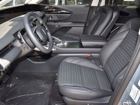 New 2026 Lincoln Nautilus Reserve w/ Jet Appearance Package AWD/4WD image 20