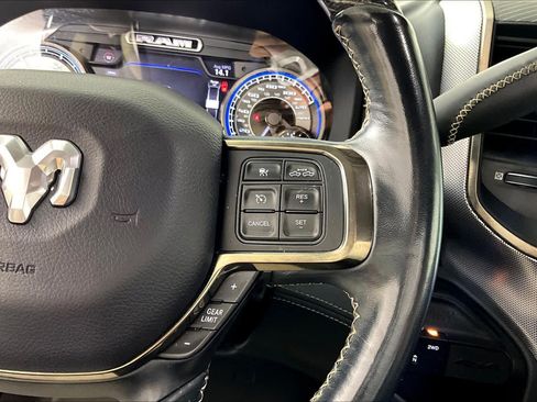Used 2021 RAM 2500 Limited AWD/4WD image 23