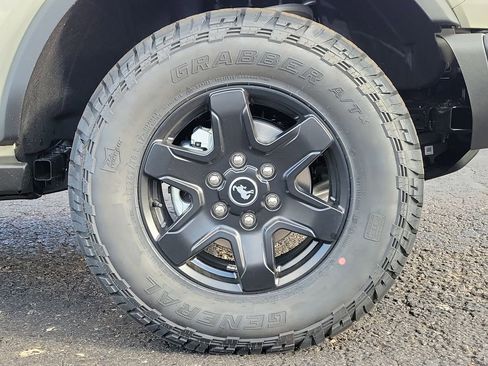 New 2025 Ford Bronco Big Bend w/ Black Diamond Package image 9