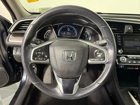 Certified 2019 Honda Civic EX image 17