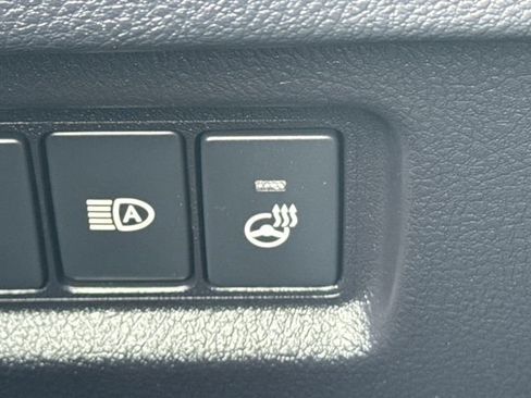 Used 2021 Lexus GX 460 Premium w/ Premium Package image 33