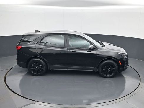 Used 2023 Chevrolet Equinox LS w/ Midnight Edition image 16