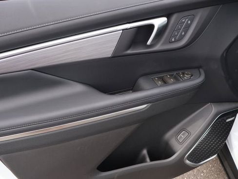 New 2026 Buick Enclave Preferred w/ Power Package AWD/4WD image 19