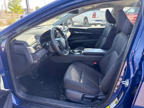 Used 2025 Toyota Camry LE FWD image 21
