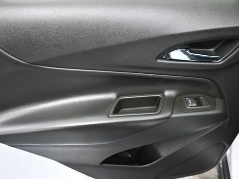 Used 2020 Chevrolet Equinox LT w/ Sport Edition FWD image 19