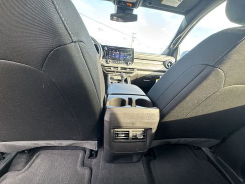 Used 2025 Chevrolet Colorado Trail Boss image 22