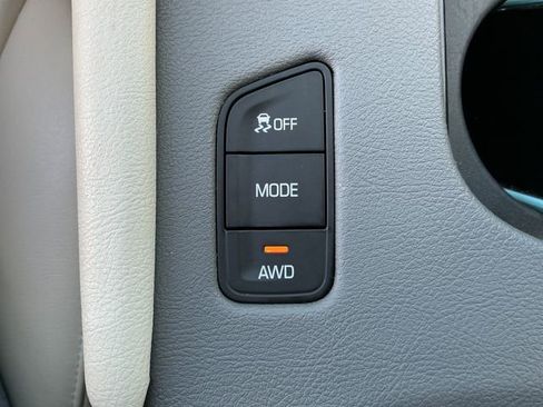 Used 2019 Cadillac XT5 Luxury image 34