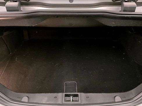 Used 2005 Mercedes-Benz CLK 320 Cabriolet image 34