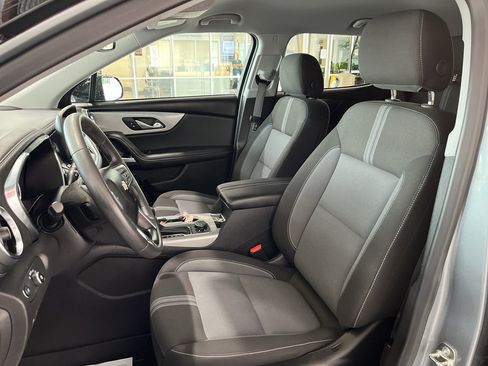Used 2024 Chevrolet Blazer LT w/ Convenience Package FWD image 13
