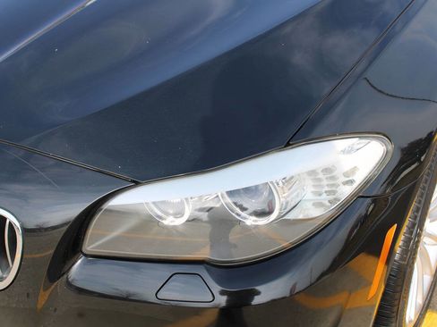 Used 2011 BMW 535i Sedan image 23