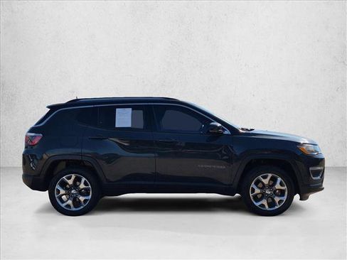 Used 2018 Jeep Compass Limited w/ Safe & Security Group AWD/4WD image 4