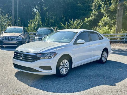 Used 2019 Volkswagen Jetta S FWD image 3