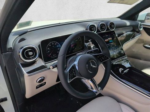 New 2026 Mercedes-Benz GLC 300 image 3