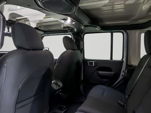 Used 2023 Jeep Wrangler Unlimited Sport AWD/4WD image 11