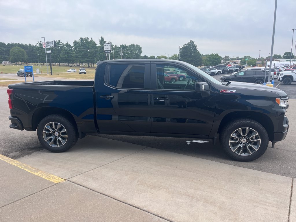New 2026 Chevrolet Silverado 1500 RST w/ RST All Star Premium Package AWD/4WD image 4