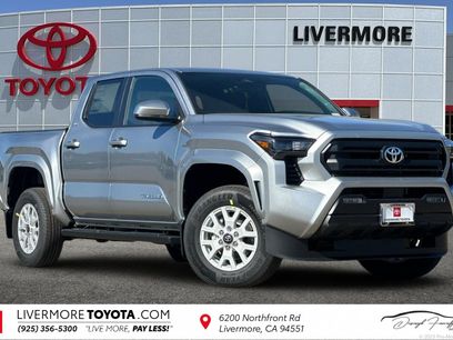 New 2025 Toyota Tacoma SR5