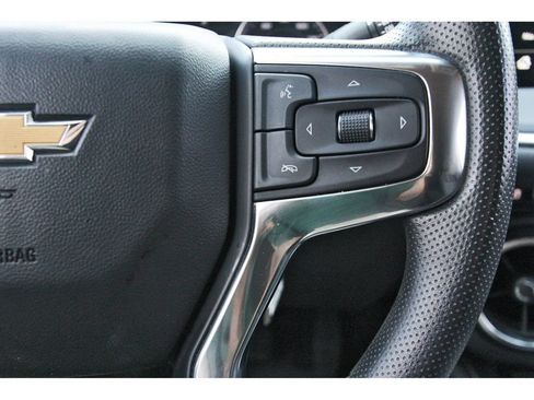 Used 2024 Chevrolet Blazer LT w/ Convenience Package FWD image 12