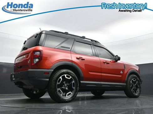 Used 2022 Ford Bronco Sport Outer Banks w/ Tech Package AWD/4WD image 32