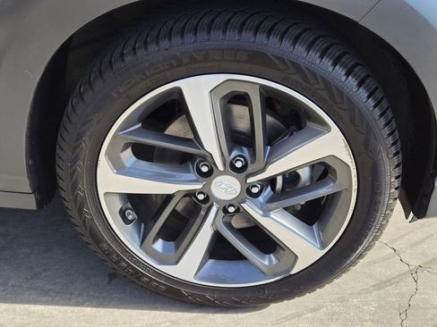 Used 2020 Hyundai Kona Ultimate AWD/4WD image 8