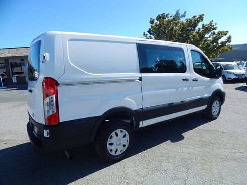 Used 2025 Ford Transit 250 Low Roof w/ Exterior Upgrade Package RWD image 8