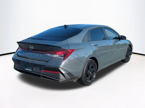 New 2026 Hyundai Elantra Sport image 5