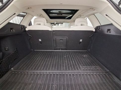 Used 2025 Volvo XC60 T8 Plus w/ Protection Package Premier AWD/4WD image 23