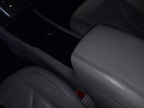 Used 2015 Lincoln MKC AWD w/ Equipment Group 102A Reserve image 26