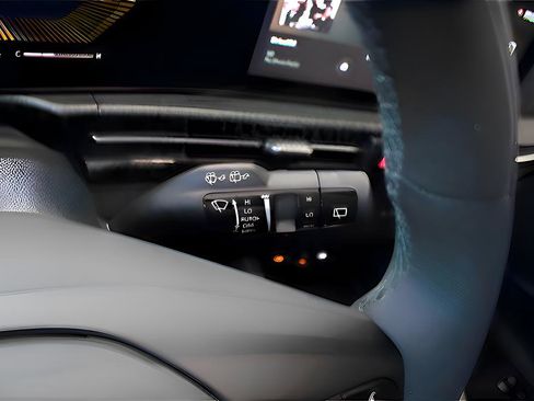 New 2026 Kia Sportage X-Line w/ X-Line Premium Package image 25