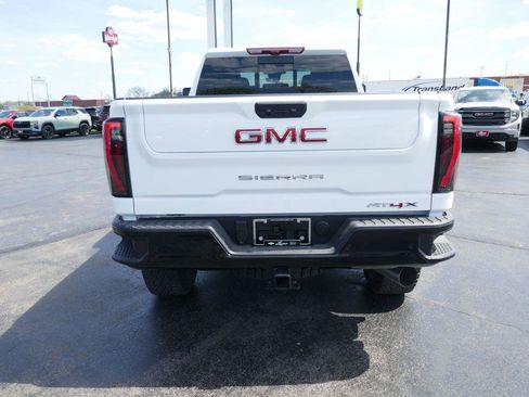 New 2026 GMC Sierra 2500 AT4X AWD/4WD image 5