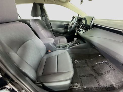 Certified 2024 Toyota Corolla LE image 25