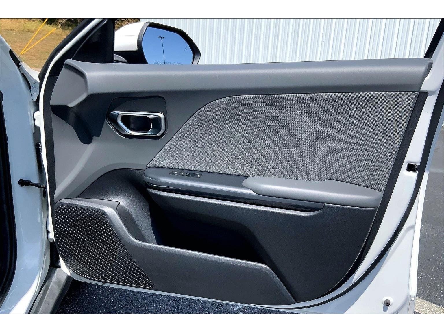 Used 2025 Kia K4 EX FWD image 21