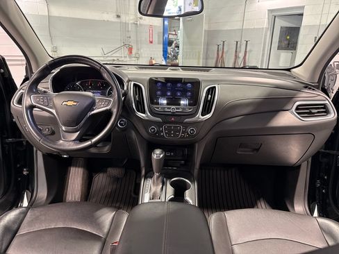 Used 2020 Chevrolet Equinox Premier AWD/4WD image 38