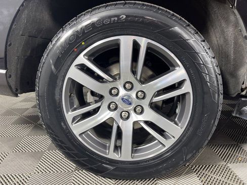 Used 2024 Ford Expedition Max Limited image 12