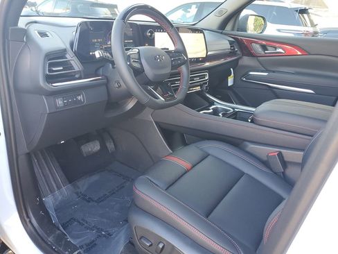 New 2026 Chevrolet Traverse RS w/ LPO, Floor Liner Package image 20