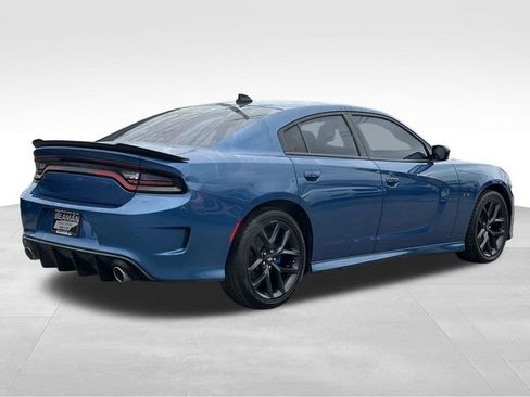 Used 2020 Dodge Charger R/T w/ Blacktop Package image 7