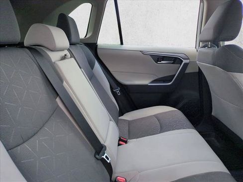 Certified 2025 Toyota RAV4 XLE FWD image 19