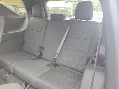 Used 2024 Chevrolet Traverse Z71 w/ Enhanced Driving Package image 11