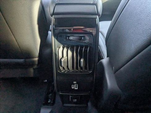 New 2026 Jeep Compass Latitude image 16