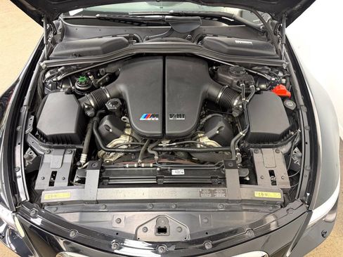 Used 2009 BMW M6 Convertible image 56