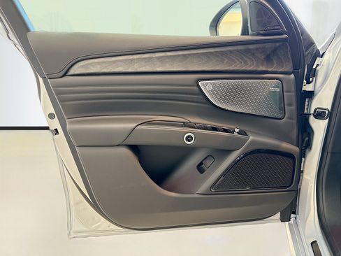 New 2025 Maserati Grecale Modena image 24